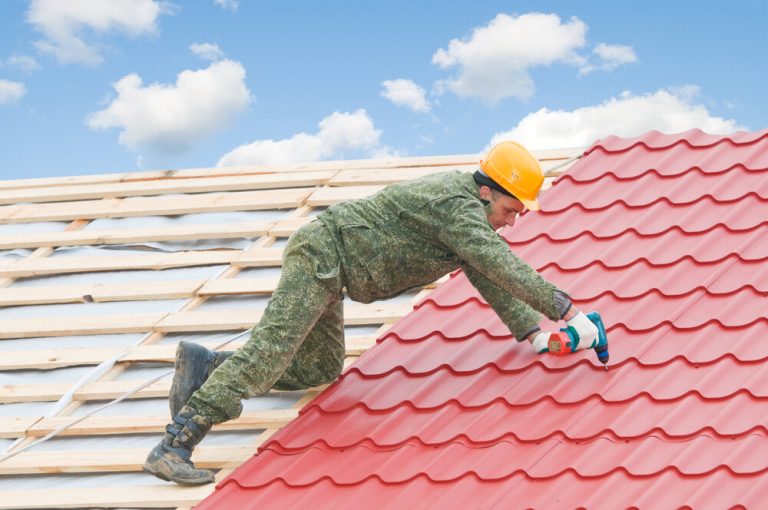 Roofing Contractors: Expertise and Experience