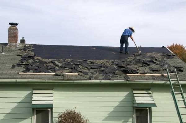 The Role of Proper Ventilation in Tampa Roof Installation