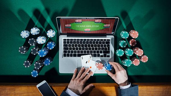 Key Features to Compare Across casino trực tuyến việt nam Platforms