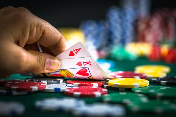 Finding Premium Live Tables through the best online casino Singapore for Enthusiasts