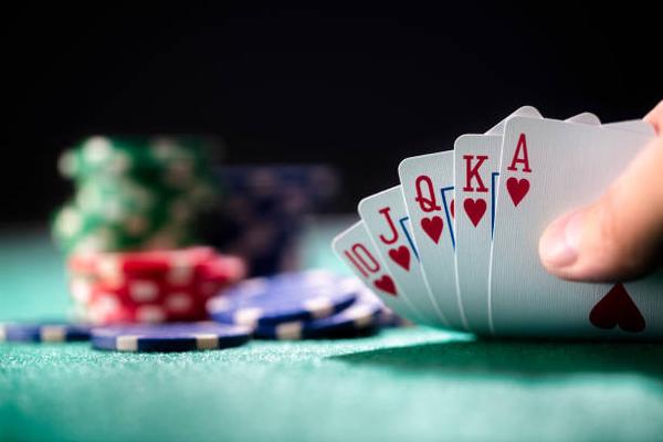 Discover Poker Games at the best online casino sites Singapore for Players